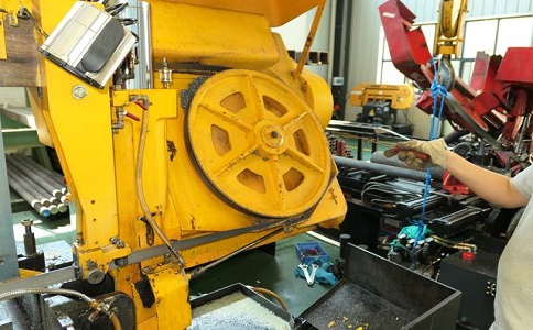 侨乡街道开发区金属带锯床的日常使用和保养注意事项！